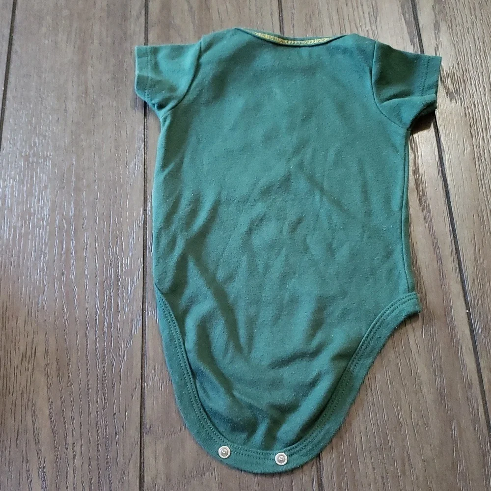 NFL Green Bay Packers Onesie Size 0 3M